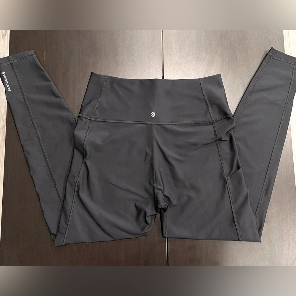 ✨ThirdLove black leggings with pockets! Only worn 4 times. Like-new condition.✨